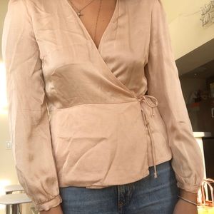 Side tie top
